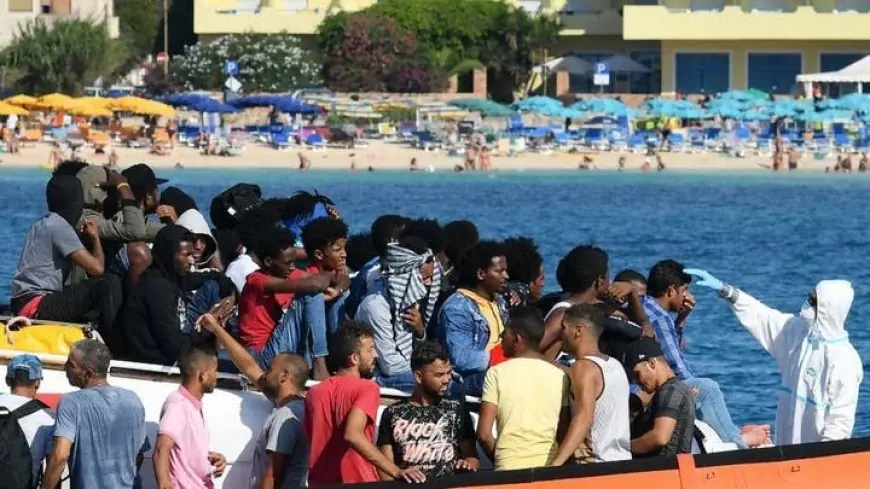 فقدان 61 مهاجرا سودانيا وغرق قارب قبالة سواحل ليبيا