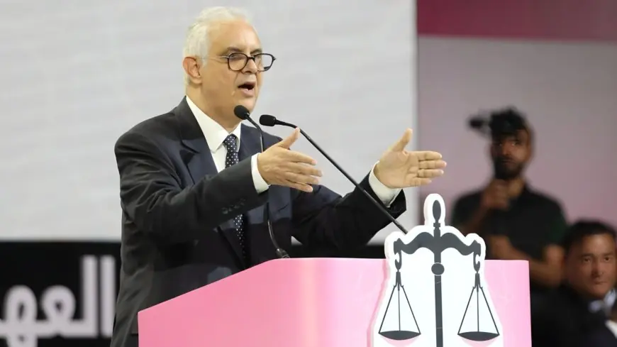 بركة يهاجم حلفاء الحكومة بسبب محاولات اجتذاب نواب الاستقلال