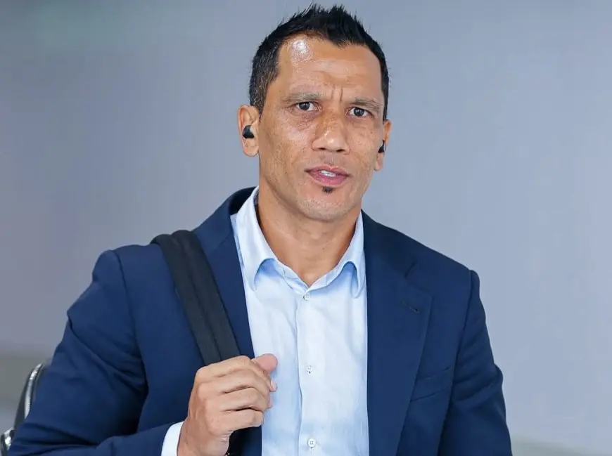 رسميا.. الرجاء الرياضي ينهي تعاقده مع لسعد الشابي ويعين فادلو دافيدز مدربا جديدا