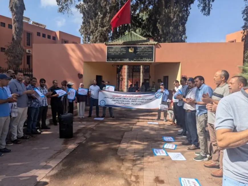 متصرفو التربية بمراكش يحتجون ضد الإقصاء من الحركة الانتقالية