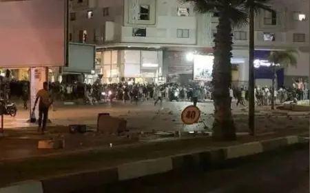 أحداث عنف في وجدة تنتهي باعتقال 36 شخصاً وإصابة عناصر من القوات العمومية