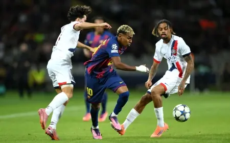 باريس سان جيرمان يفوز على برشلونة بهدفين في دوري أبطال أوروبا
