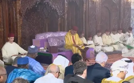 الملك محمد السادس يترأس حفلا دينيا بالرباط إحياء لذكرى وفاة الملك الحسن الثاني