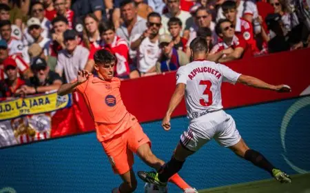 برشلونة ينهزم أمام إشبيلية ويفقد صدارة الدوري الإسباني