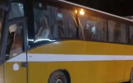 شجار عنيف داخل حافلة للنقل المدرسي بشفشاون يصيب تلميذين بجروح خطيرة