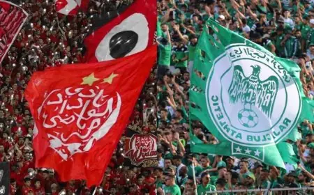 نفاد تذاكر مباراة "ديربي" الرجاء والوداد في وقت قياسي وسط إقبال جماهيري كبير