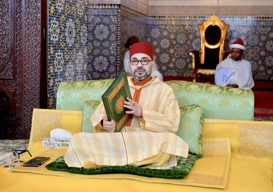 الملك محمد السادس يترأس الحفل الديني للذكرى 27 لوفاة الملك الحسن الثاني