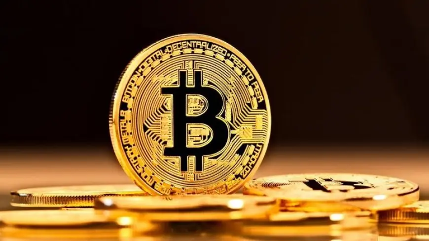 البتكوين يتجاوز 125 ألف دولار ويسجل مستوى قياسيا جديدا