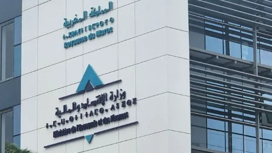 وزارة الاقتصاد تضع ضوابط جديدة لتعويضات الأجراء عن الفصل والتنقل