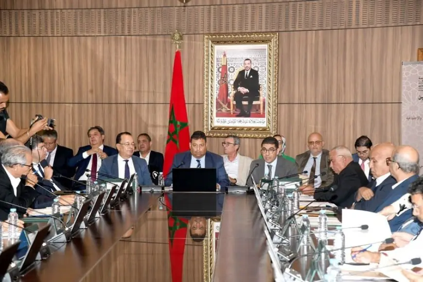 ولد الرشيد يؤكد على ضرورة استقلالية وشفافية مجلس الصحافة لحماية حرية التعبير