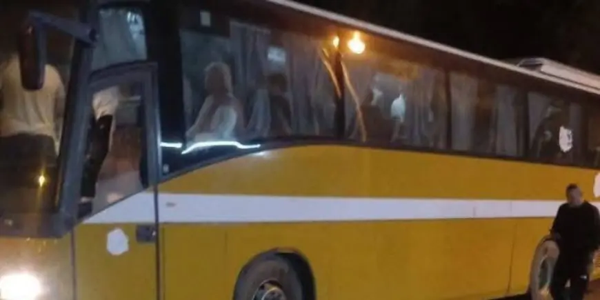 شجار عنيف داخل حافلة للنقل المدرسي بشفشاون يصيب تلميذين بجروح خطيرة