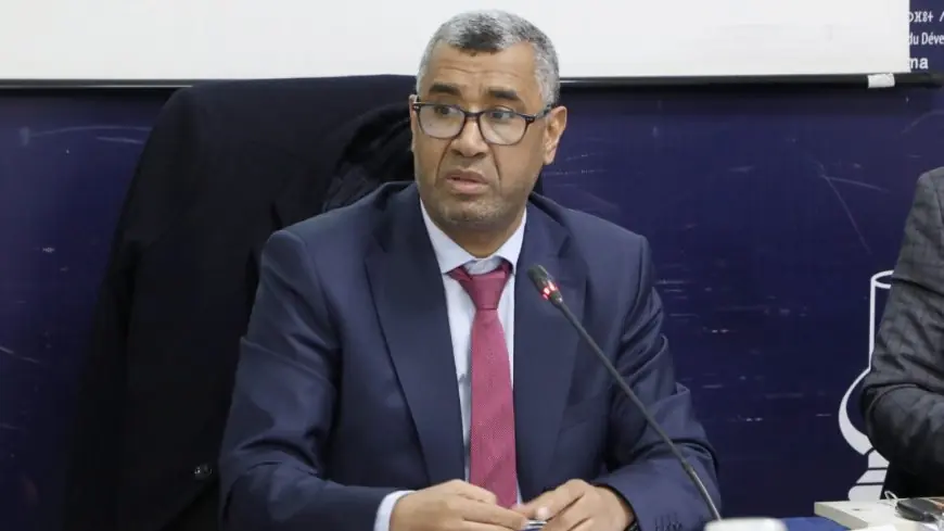بووانو يهاجم وزيرة المالية ويصف تصريحاتها حول قانون مالية 2026 بـ"قلة ذوق سياسي"
