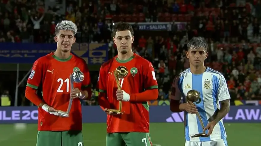 عثمان معما أفضل لاعب في مونديال الشيلي والزبيري وصيفه