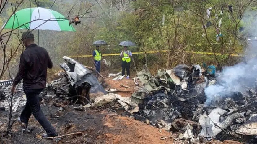 تحطم طائرة كانت تقل 12 شخصا بجنوب كينيا