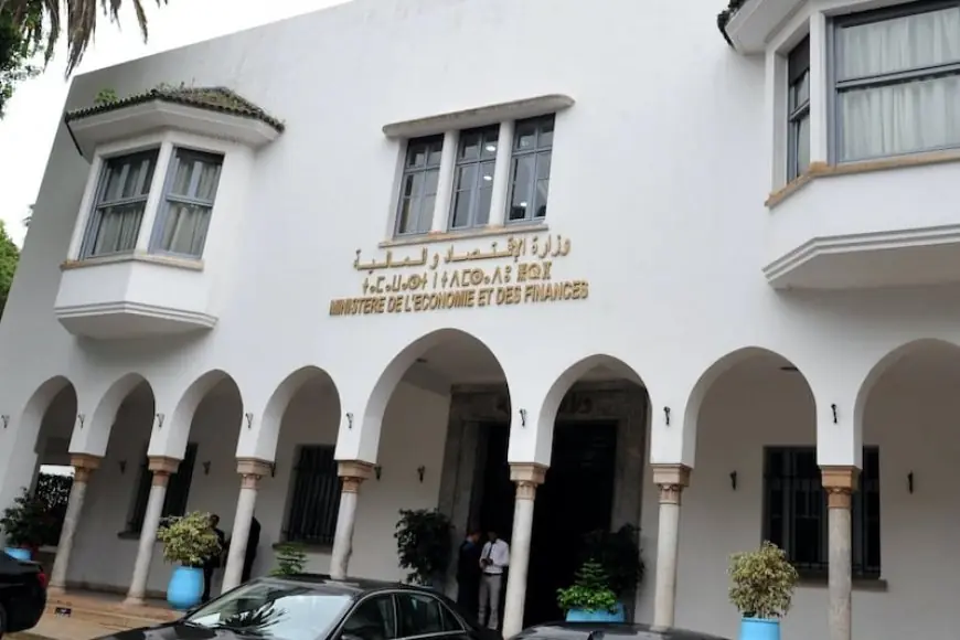 وزارة الاقتصاد والمالية تكشف عن إصلاح جديد للصفقات العمومية عبر سندات الطلب