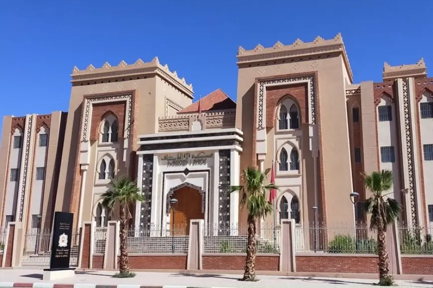 استئنافية ورزازات تلغي حكم ابتدائية تنغير وتقضي بحبس أب وزوجة ابنه بتهمة "الخيانة الزوجية"