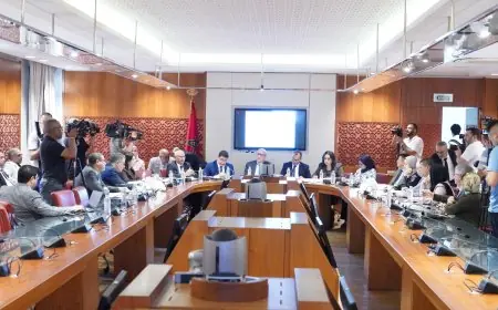 جدل واسع بمجلس المستشارين بعد منع الصحافيين من حضور اجتماع لجنة التعليم