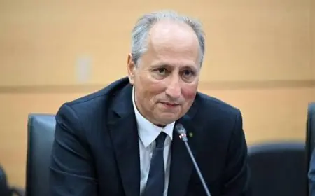 الوزير برادة يتدخل لإعادة تلميذة منعت من ولوج مدرسة تعليمية في الصويرة بسبب "النقاب"