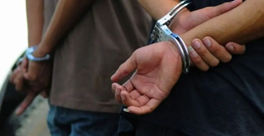 أمن طنجة يوقف شخصين بحوزتهما آلاف الأقراص المهلوسة