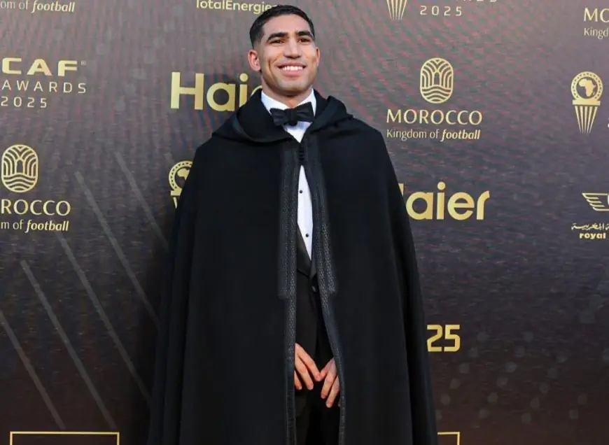 أشرف حكيمي يتوج بجائزة أفضل لاعب في إفريقيا لسنة 2025