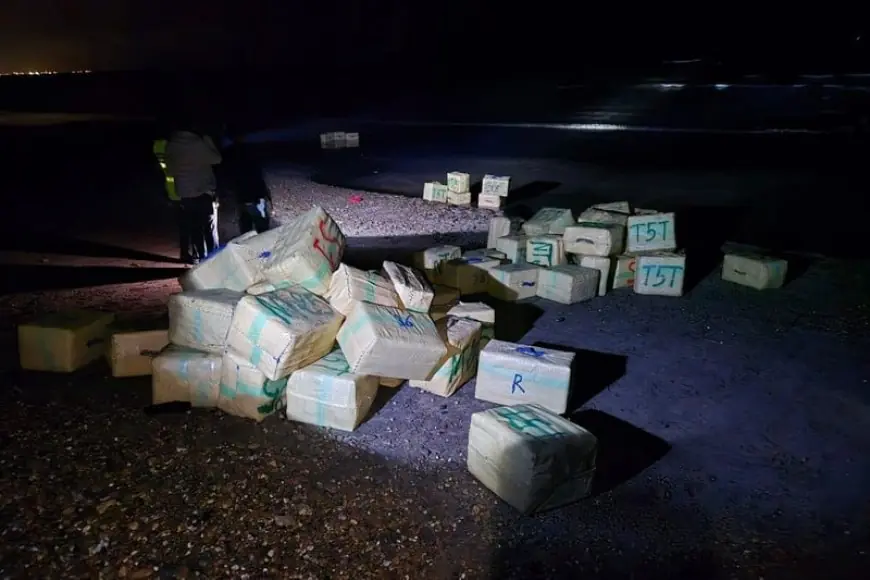 اشتباك مسلح بشاطئ الرميلات بطنجة يوقف تهريب أطنان من المخدرات