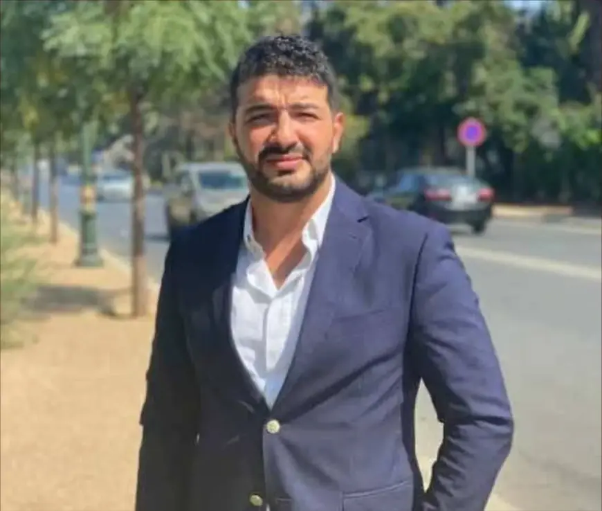 شيكات بدون رصيد تقود إلى اعتقال الكوميدي حمزة الفيلالي
