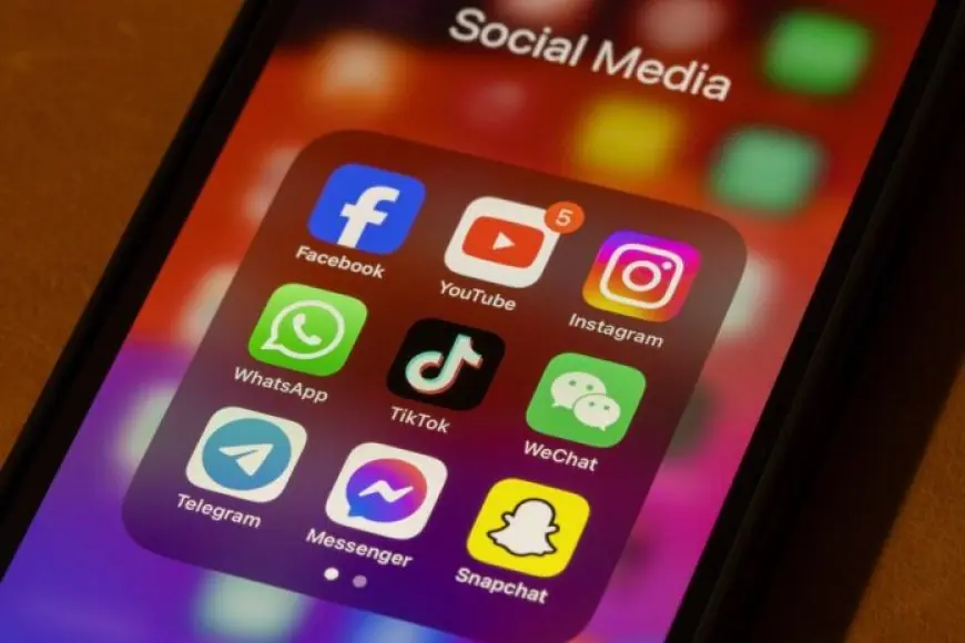 ماليزيا تعتزم حظر وسائل التواصل الاجتماعي على القاصرين