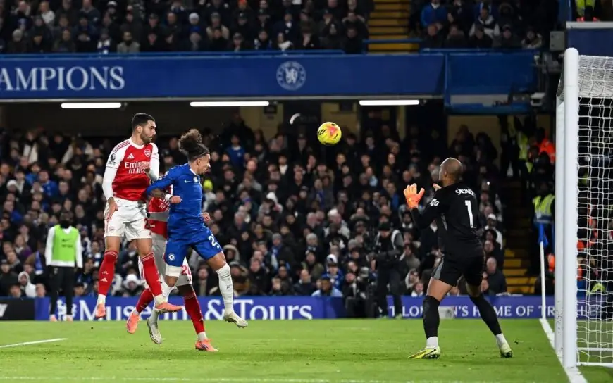 قمة الدوري الانجليزي بين تشلسي وآرسنال بالتعادل