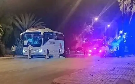 اشتوكة أيت باها.. حافلة للنقل العمومي تتعرض للرشق بالحجارة