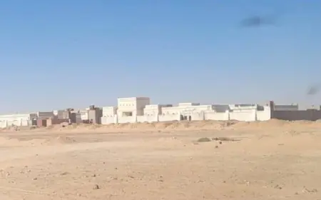 زعيم البوليساريو يواصل بناء قصر فاخر بمخيمات تندوف وسط معاناة الصحراويين