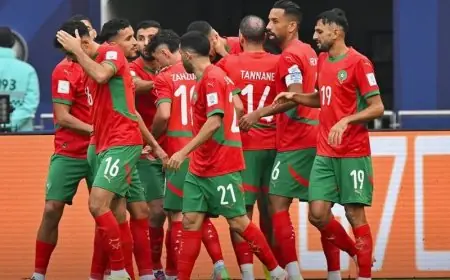 المنتخب المغربي الرديف يواجه الإمارات في مباراة حاسمة بنصف نهائي كأس العرب