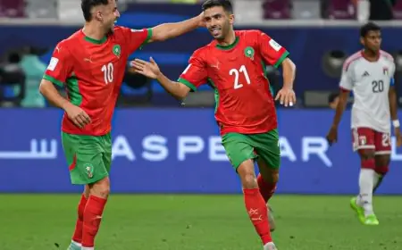 المنتخب المغربي يهزم الإمارات بثلاثية نظيفة ويبلغ نهائي كأس العرب