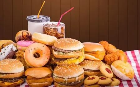 الإفراط في الوجبات السريعة يزيد خطر أورام الأمعاء الحميدة