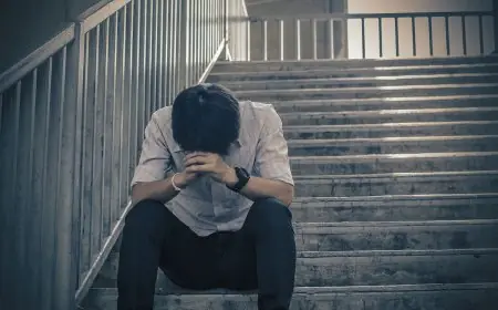دراسة تحذر من ارتباط بعض أعراض الاكتئاب بارتفاع خطر الخرف