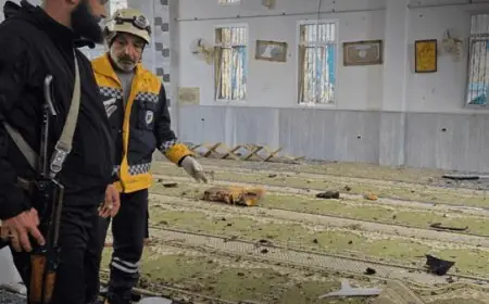 سوريا.. قتلى وجرحى في انفجار داخل مسجد في حمص