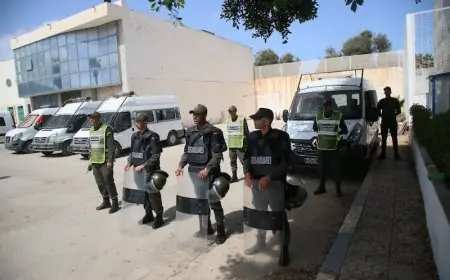 إحباط محاولات اقتحام مهاجرين لسبتة وتوقيف المئات منهم بجهة طنجة