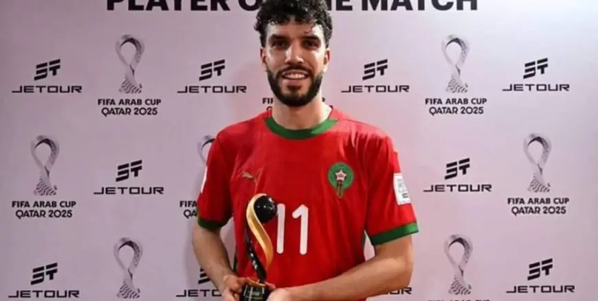 وليد أزارو يتوج بجائزة أفضل لاعب بعد قيادة المغرب إلى نصف نهائي كأس العرب