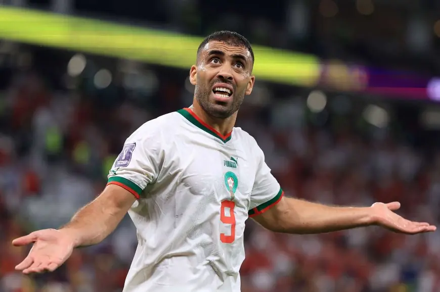 المنتخب المغربي يعزز صفوفه بعودة حمدالله في نصف نهائي كأس العرب بعد استيفاء عقوبة الإيقاف