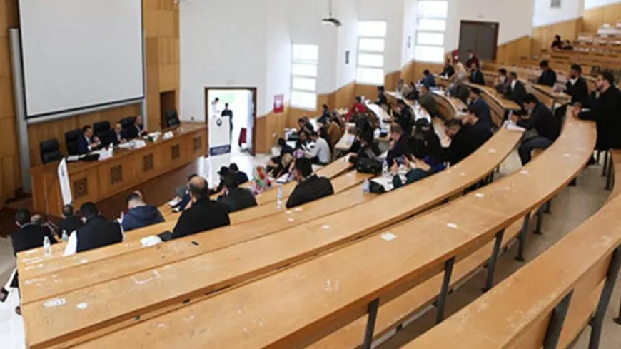 الجامعات تستعد لإعفاء الموظفين ذوي الدخل المحدود من رسوم التوقيت الميسّر