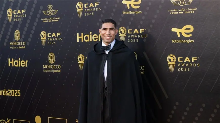حكيمي يحتل المركز الرابع في جائزة "The Best" لأفضل لاعب في العالم