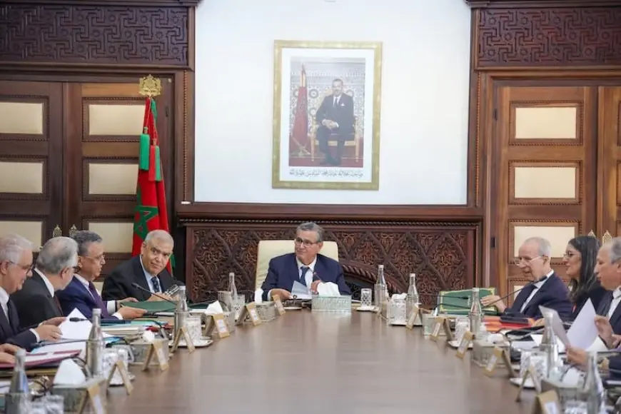 الحكومة تصادق على رفع الحد الأدنى للأجور بنسبة 5% ابتداء من 2026