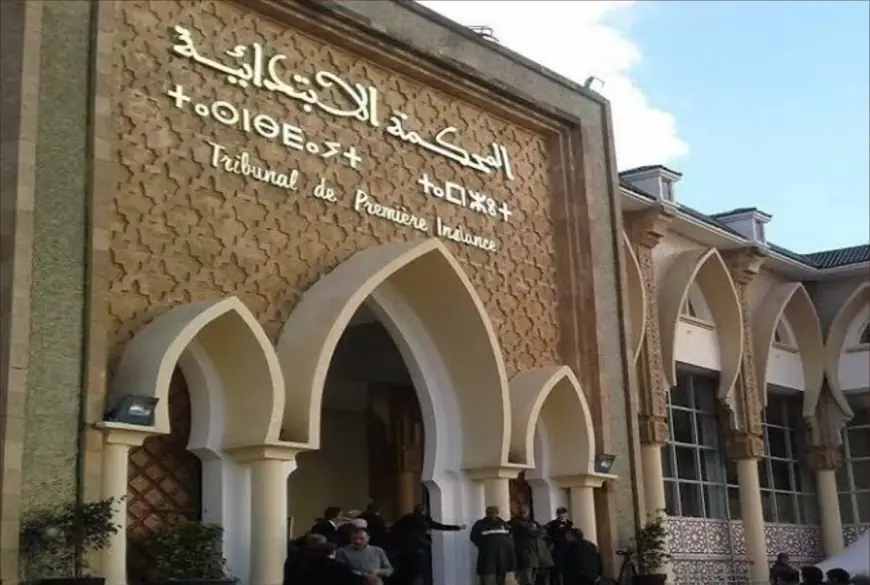 لوبيات السمسرة تسيطر على المزايدات العلنية بالمحاكم وتهدد حقوق مالكي العقارات