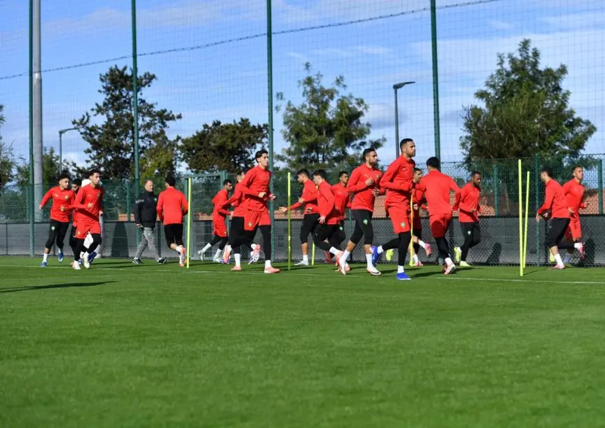 المنتخب الوطني يواصل استعداداته لمواجهة مالي في كأس إفريقيا