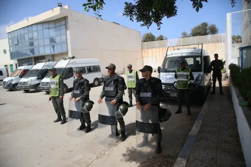 إحباط محاولات اقتحام مهاجرين لسبتة وتوقيف المئات منهم بجهة طنجة