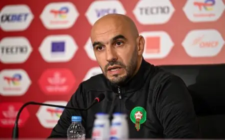 الركراكي: مواجهة الكاميرون اختبار حقيقي والأسود يطمحون لحسم التأهل مبكرًا