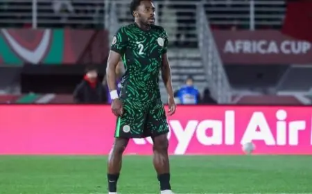 شكوك حول مشاركة صامويل وغياب نديدي يضع نيجيريا أمام تحدٍ صعب أمام المغرب في نصف نهائي "الكان"