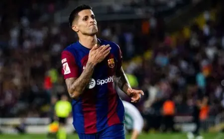 برشلونة يتعاقد مع البرتغالي كانسيلو على سبيل الإعارة