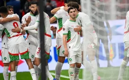 المنتخب المغربي يواجه نظيره السنغالي بالقميص الأبيض في نهائي "الكان"