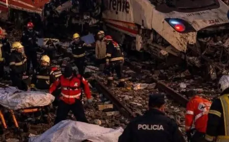 ارتفاع حصيلة ضحايا تصادم القطارين فائقي السرعة بإسبانيا إلى 39 قتيلا