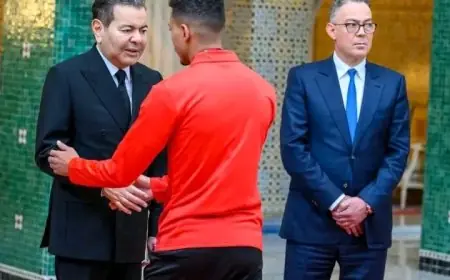 Sur Hautes Instructions Royales, le Prince Moulay Rachid reçoit les Lions de l’Atlas finalistes de la CAN 2025